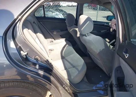 2004 Honda Accord 2.4 Lx z USA, uszkodzony, nr VIN 1HGCM56394A108392